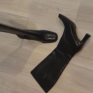 Knee High Side Zip Boot